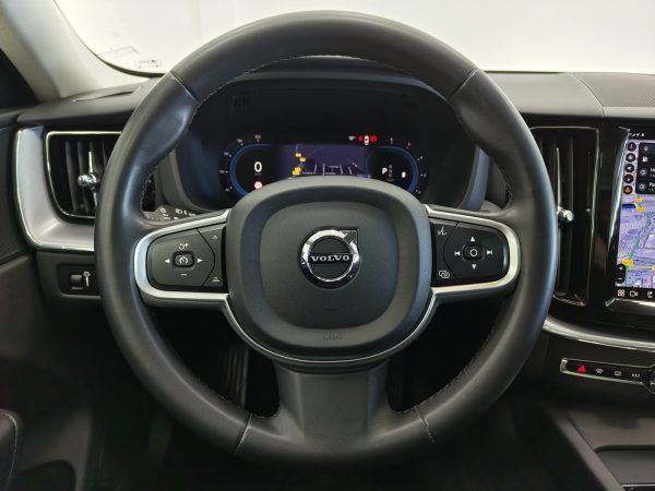 VOLVO XC60 - Imagen 17