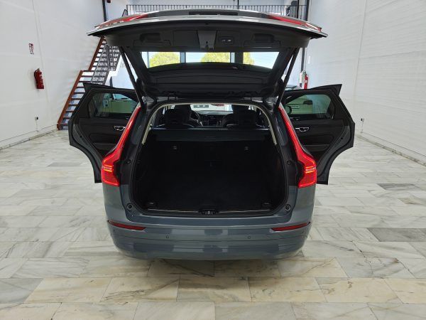 VOLVO XC60 - Imagen 25