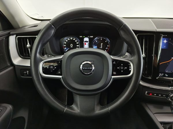 VOLVO XC60 2.0 D4 Inscription Auto - Imagen 18