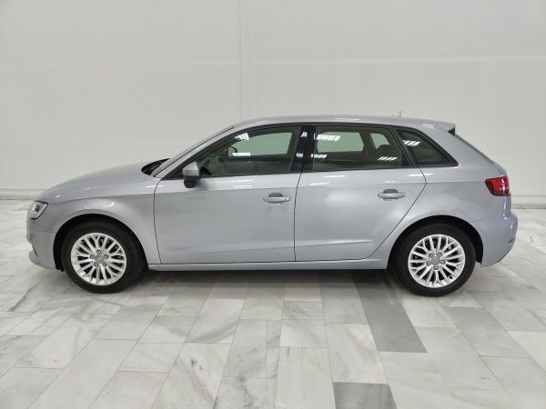 Audi A3 1.6 TDI Sportback - Imagen 2