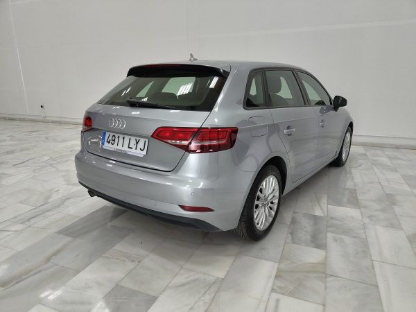 Audi A3 1.6 TDI Sportback - Imagen 5