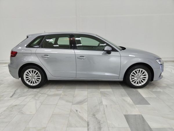 Audi A3 1.6 TDI Sportback - Imagen 6