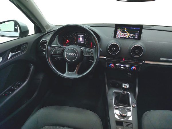 Audi A3 1.6 TDI Sportback - Imagen 11