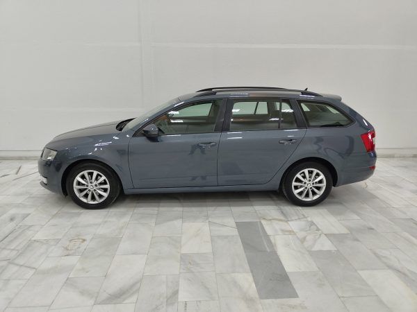 Skoda Octavia Combi 1.6 TDI Ambition - Imagen 3