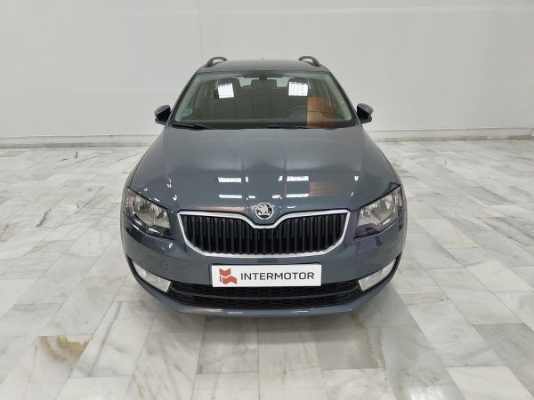 Skoda Octavia Combi 1.6 TDI Ambition - Imagen 9