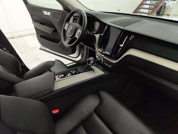 Volvo XC60 D4 Inscription Geartronic - Imagen 13