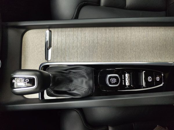 Volvo XC60 D4 Inscription Geartronic - Imagen 21