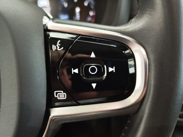 Volvo XC60 D4 Inscription Geartronic - Imagen 22