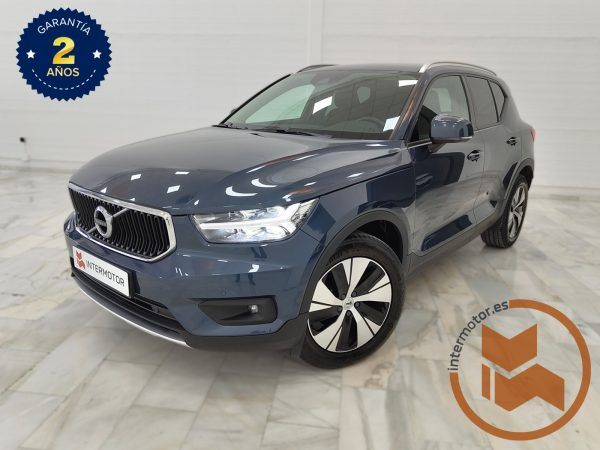 Volvo XC40 T2 Momentum Pro