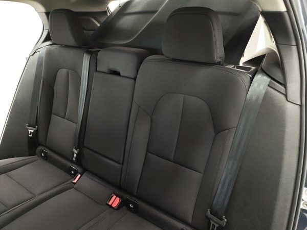 Volvo XC40 T2 Momentum Pro - Imagen 16