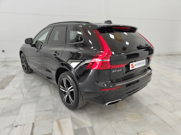 Volvo XC60 D4 R-Design Geartronic - Imagen 3
