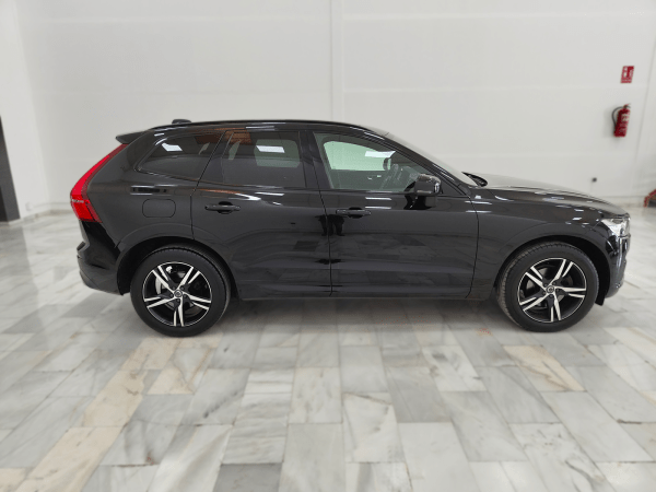 Volvo XC60 D4 R-Design Geartronic - Imagen 6