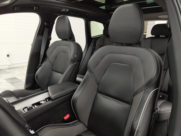 Volvo XC60 D4 R-Design Geartronic - Imagen 10