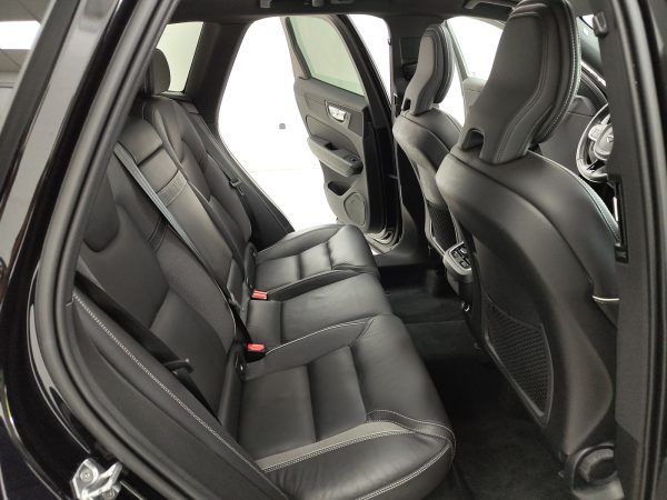 Volvo XC60 D4 R-Design Geartronic - Imagen 14