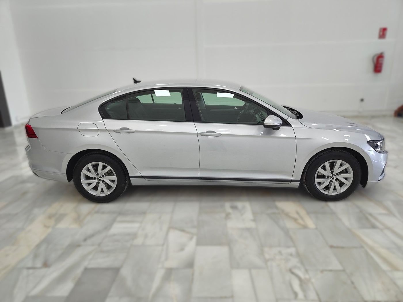 Volkswagen Passat 2.0TDI Business - Imagen 6