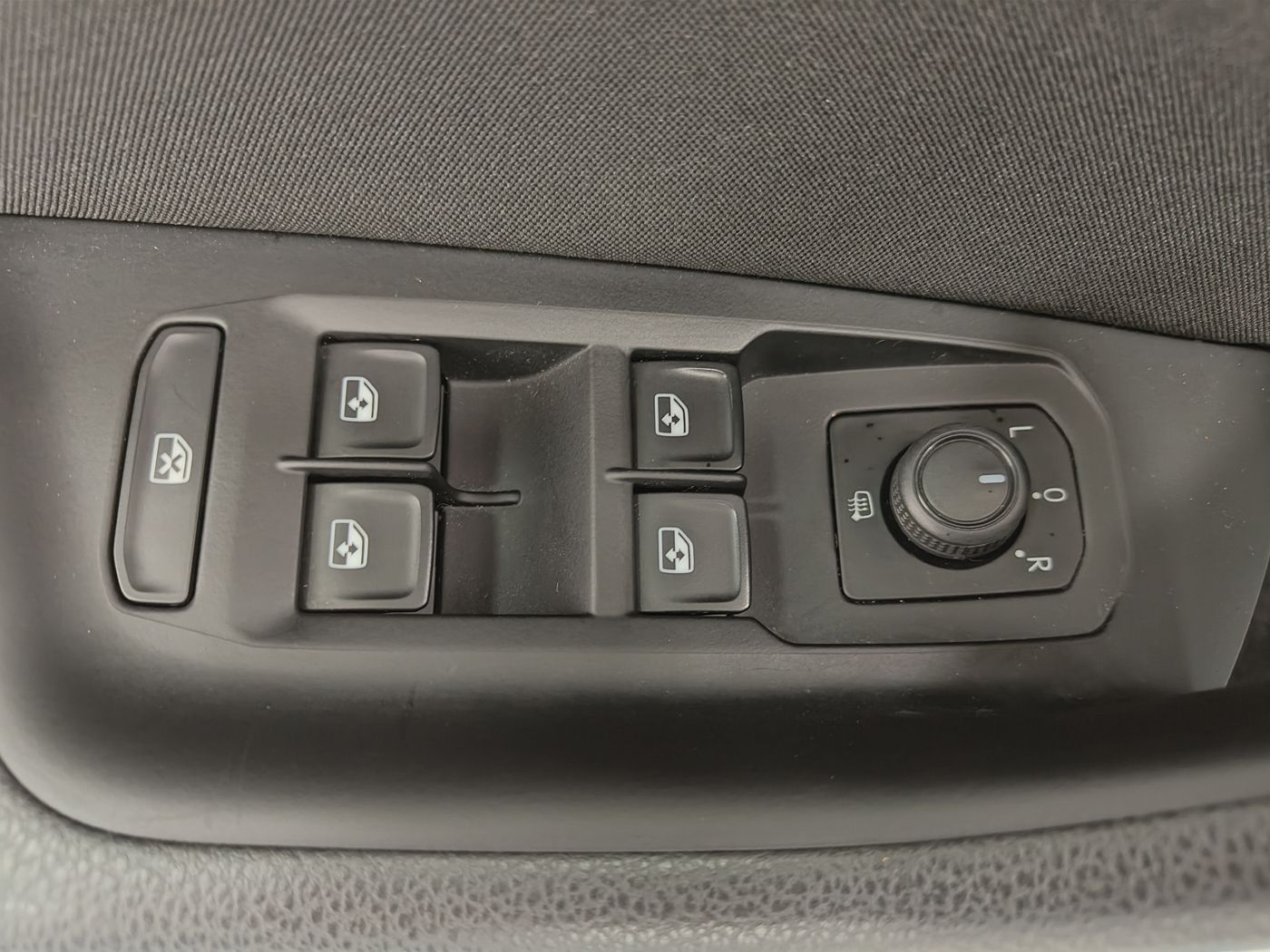 Volkswagen Passat 2.0TDI Business - Imagen 23