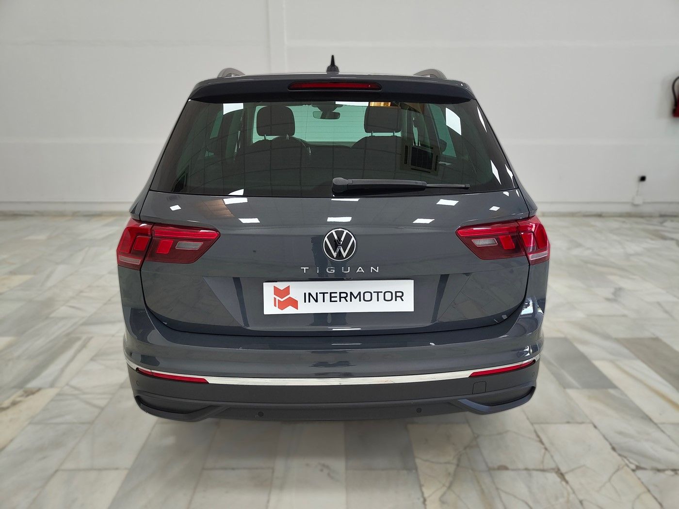 Volkswagen Tiguan 2.0 TDI Live - Imagen 4