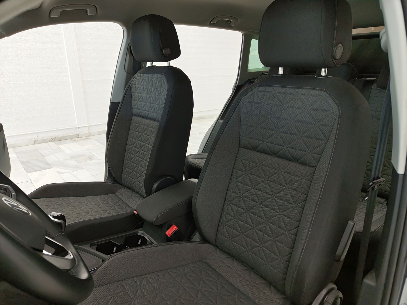 Volkswagen Tiguan 2.0 TDI Live - Imagen 10