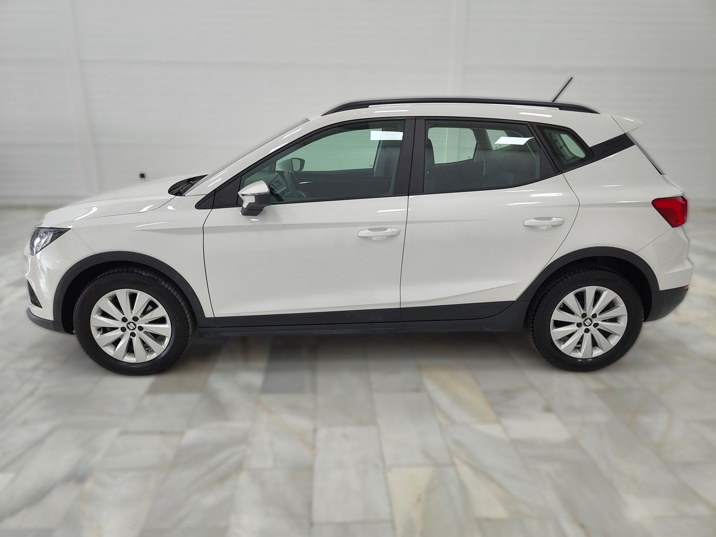 SEAT Arona 1.6 TDI Style Ecomotive - Imagen 2