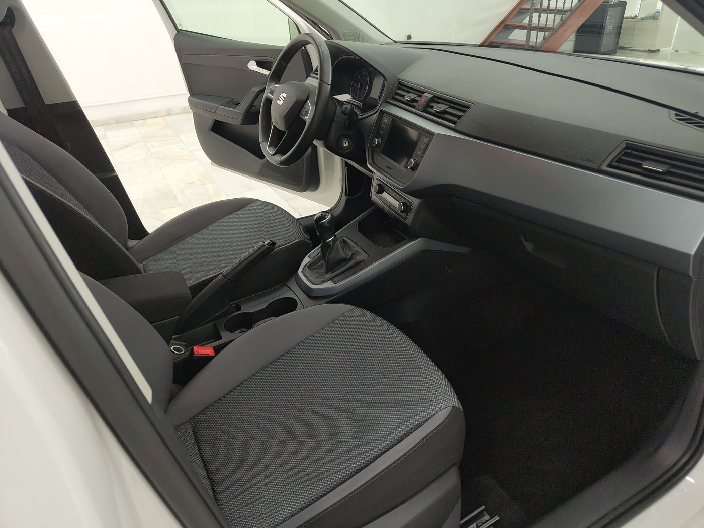 SEAT Arona 1.6 TDI Style Ecomotive - Imagen 12