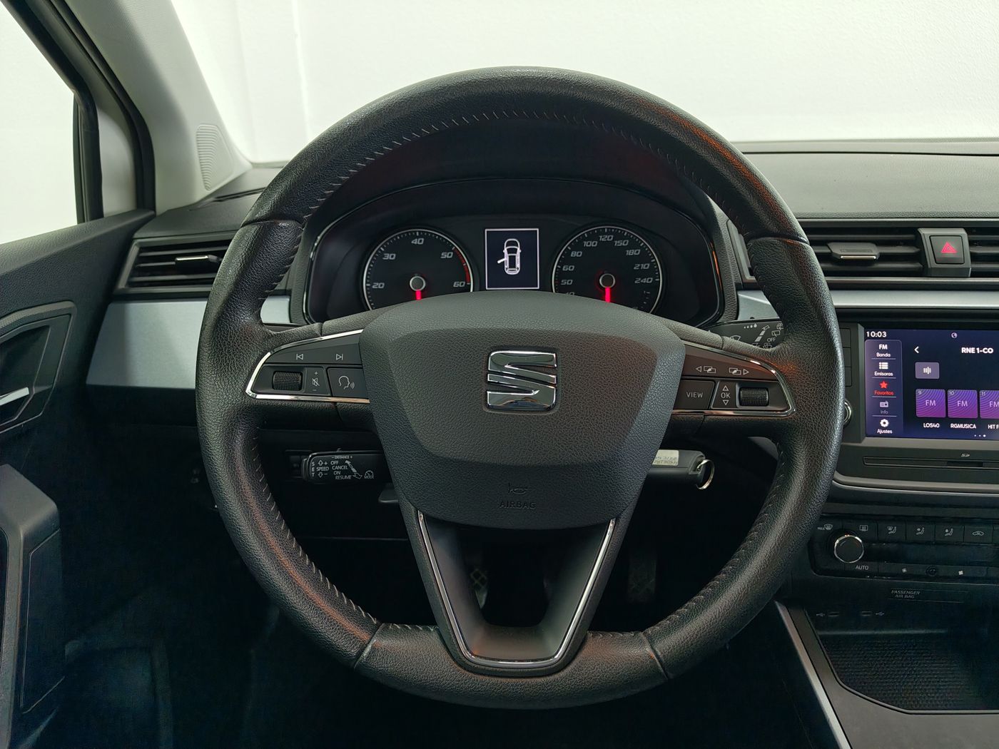 SEAT Arona 1.6 TDI Style Ecomotive - Imagen 17