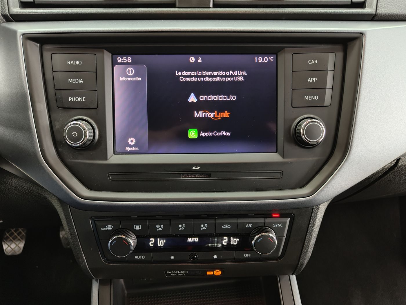 SEAT Arona 1.6 TDI Style Ecomotive - Imagen 20