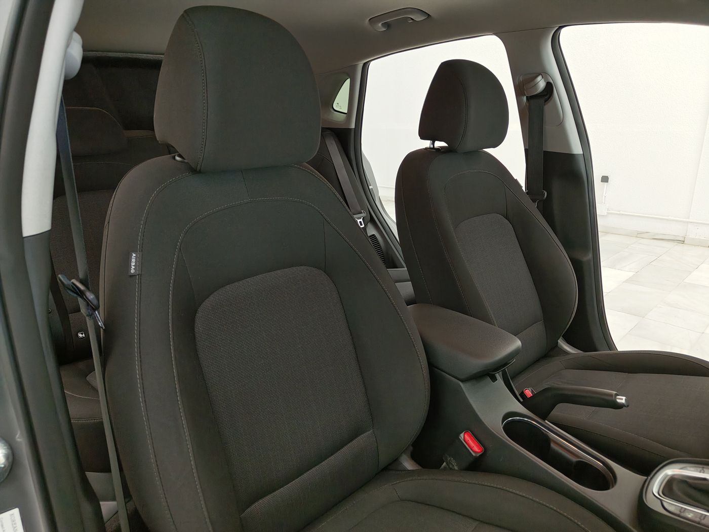 Hyundai Kona 1.6 CRDI 48V Techno - Imagen 12