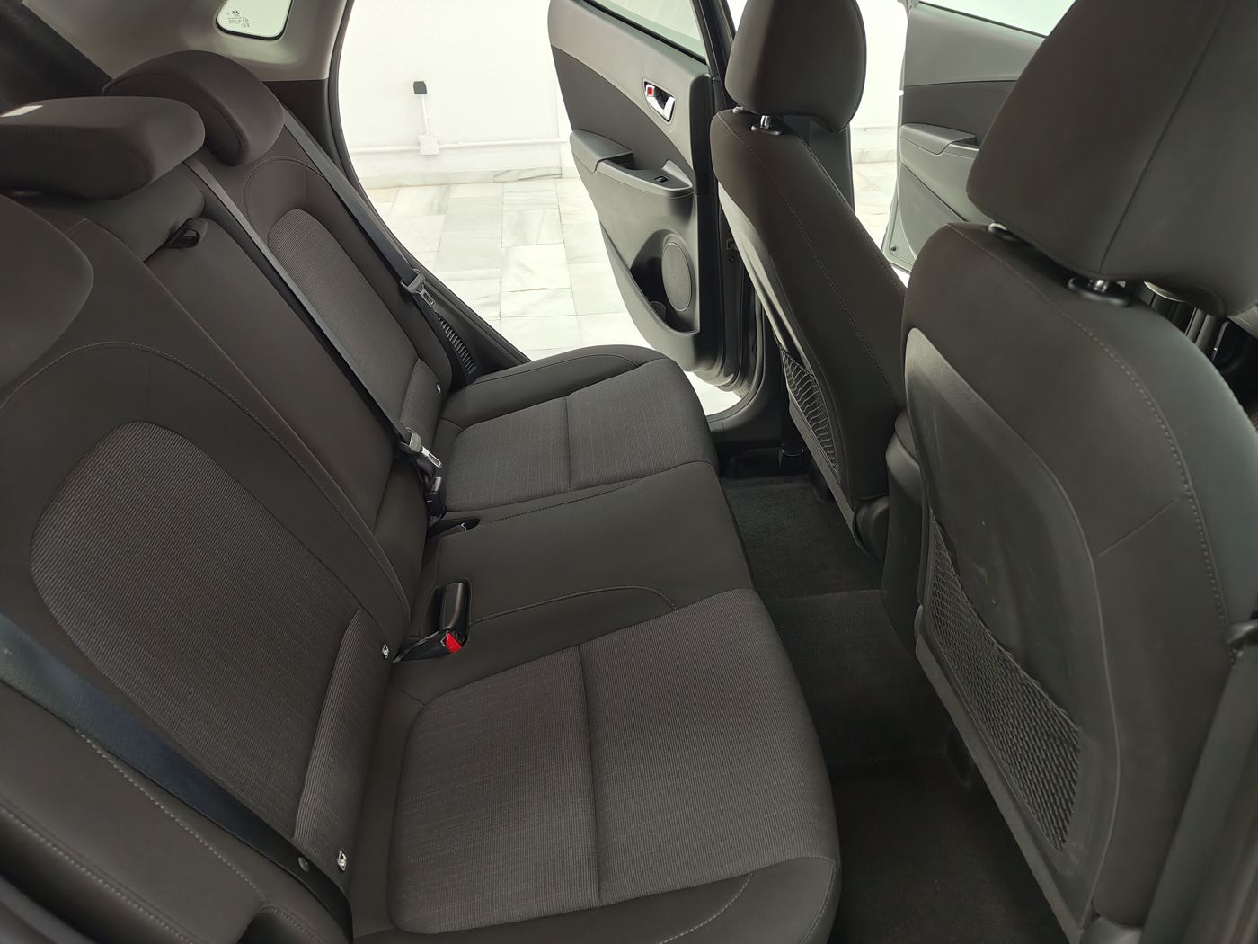 Hyundai Kona 1.6 CRDI 48V Techno - Imagen 14