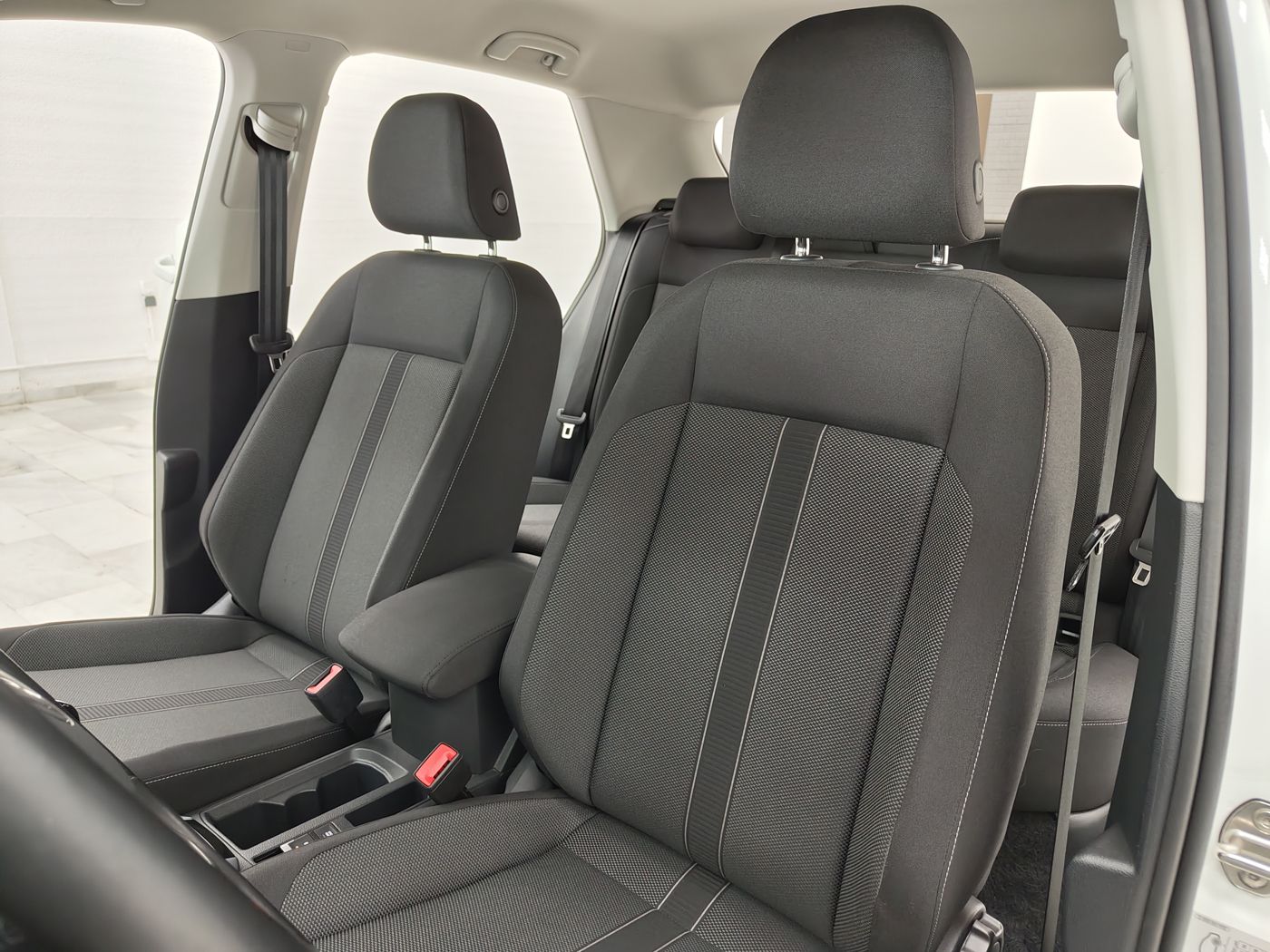 Volkwagen T-Roc 2.0TDI Life - Imagen 10