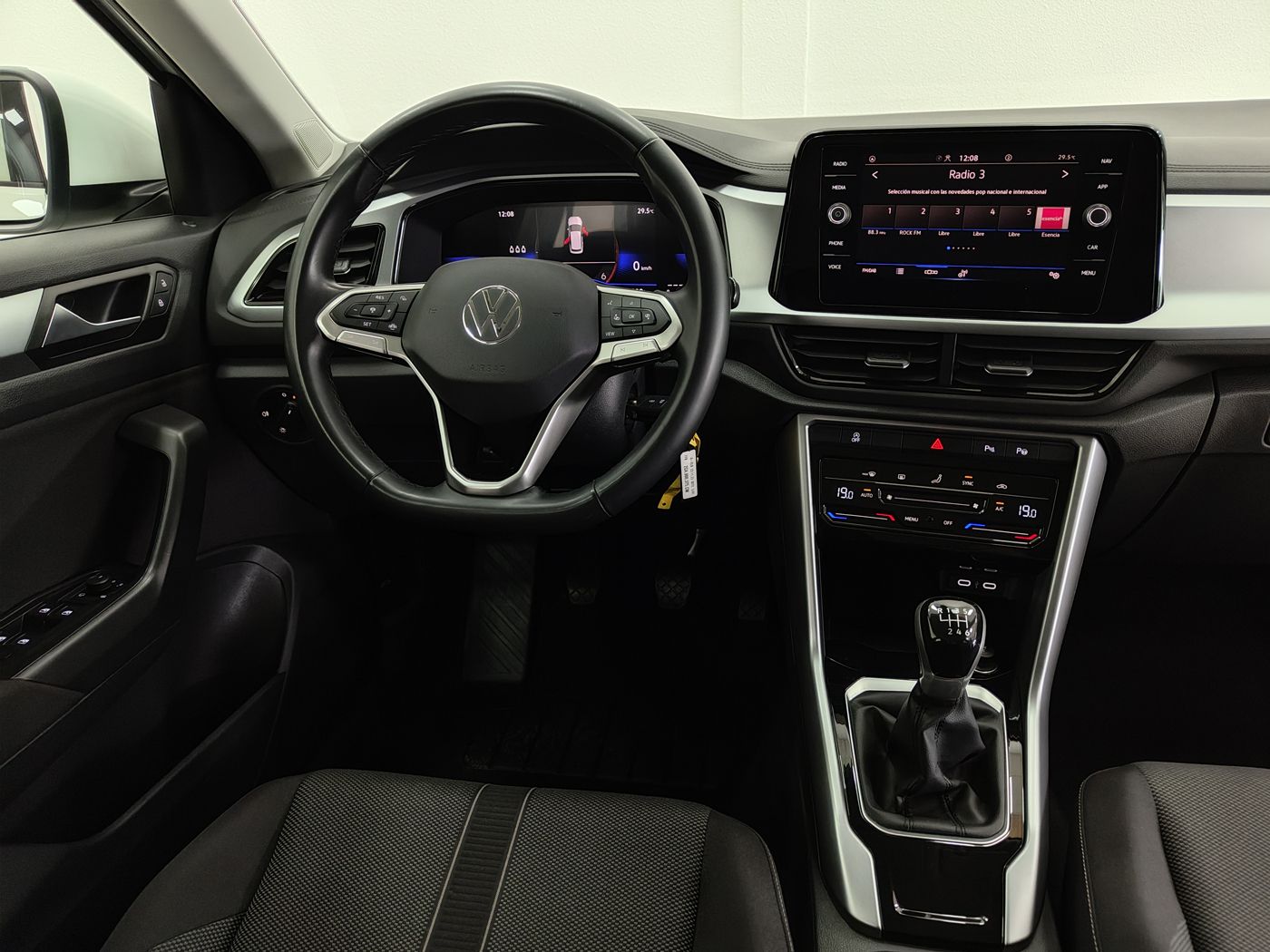 Volkwagen T-Roc 2.0TDI Life - Imagen 11