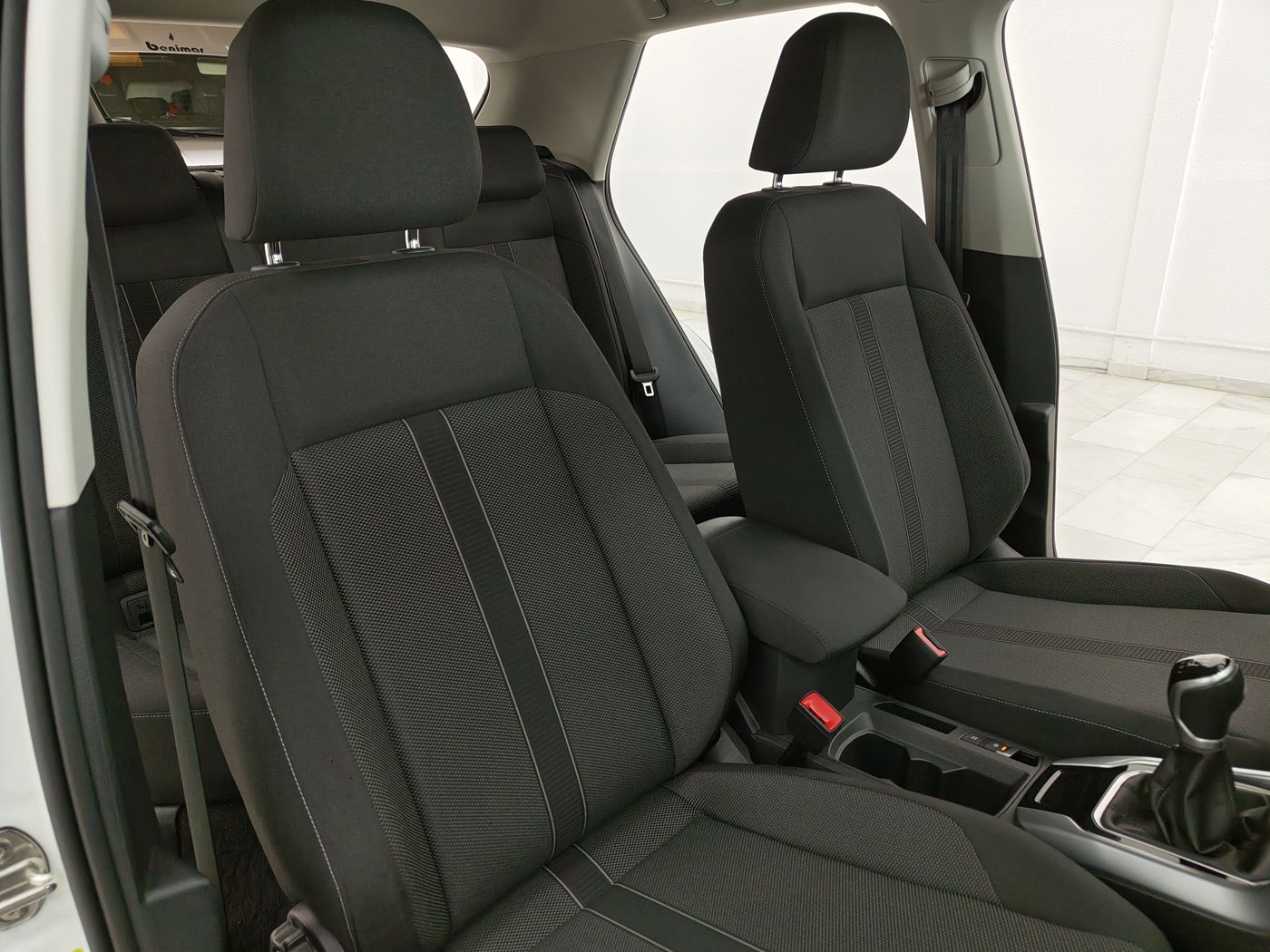 Volkwagen T-Roc 2.0TDI Life - Imagen 12
