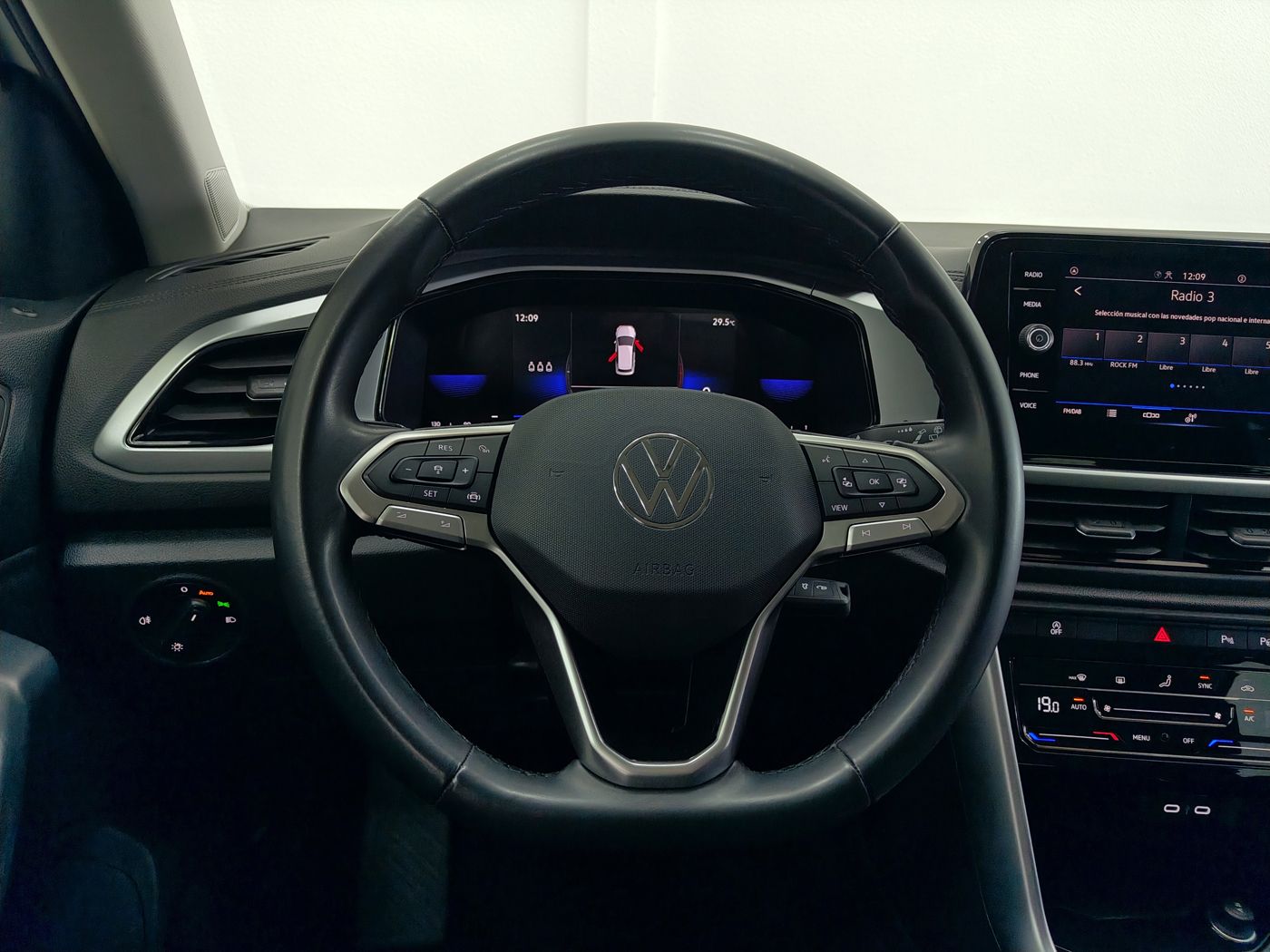 Volkwagen T-Roc 2.0TDI Life - Imagen 20