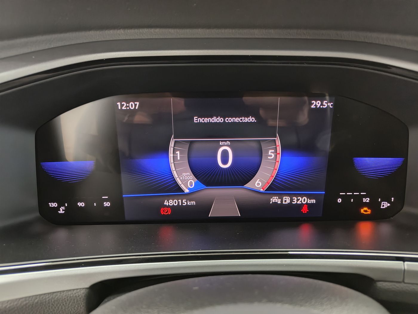 Volkwagen T-Roc 2.0TDI Life - Imagen 21
